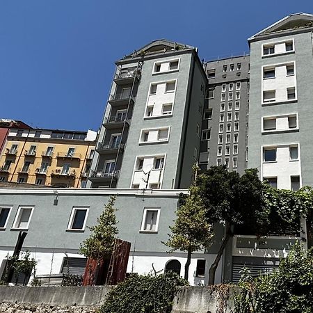Essential Room & Parking In Centro Citta Con Parcheggio Privato E Wifi Potenza Exteriör bild